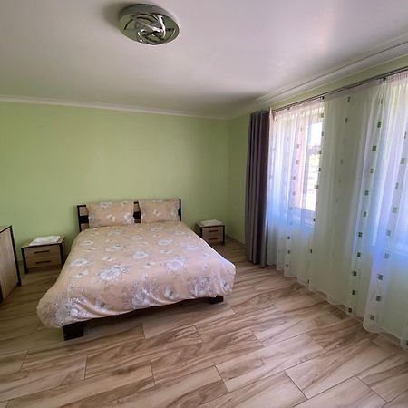 Transilvania Rent Hunedoara Exterior foto